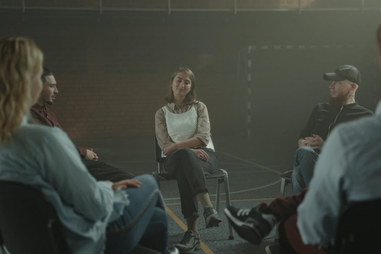 How Support Groups Help in Mental Health Recovery